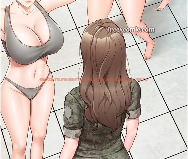 查看漫画報告女班長:一根突起 - 第1話-女軍部隊唯一的男兵 - sayhentaiz.net中的3429373图片