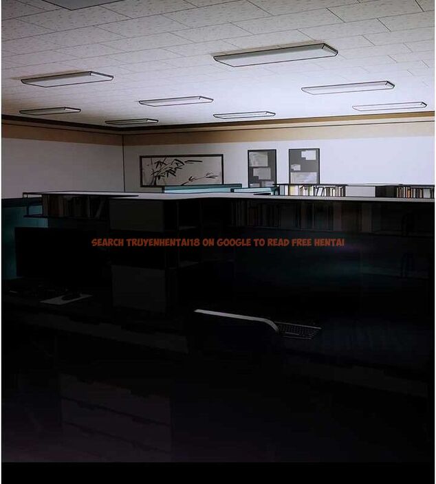 查看漫画癡漢成癮 - 第109話-想留下來繼續觀淫嗎? - sayhentaiz.net中的2866724图片