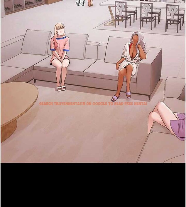 查看漫画極樂泳池趴 - 第14話-別盯著我的裸體看&hearts; - www.tymanga.com中的4107699图片