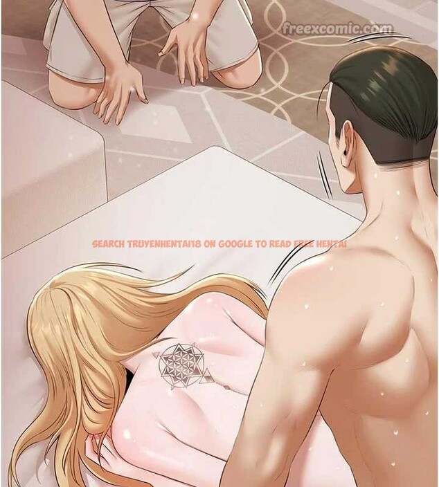 查看漫画極樂泳池趴 - 第16話-正妹網紅上演活春宮 - www.tymanga.com中的4151705图片