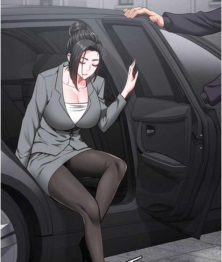 查看漫画監獄女囚 - 第58話-深藏不露的沈典獄長 - tymanga.com中的1768757图片