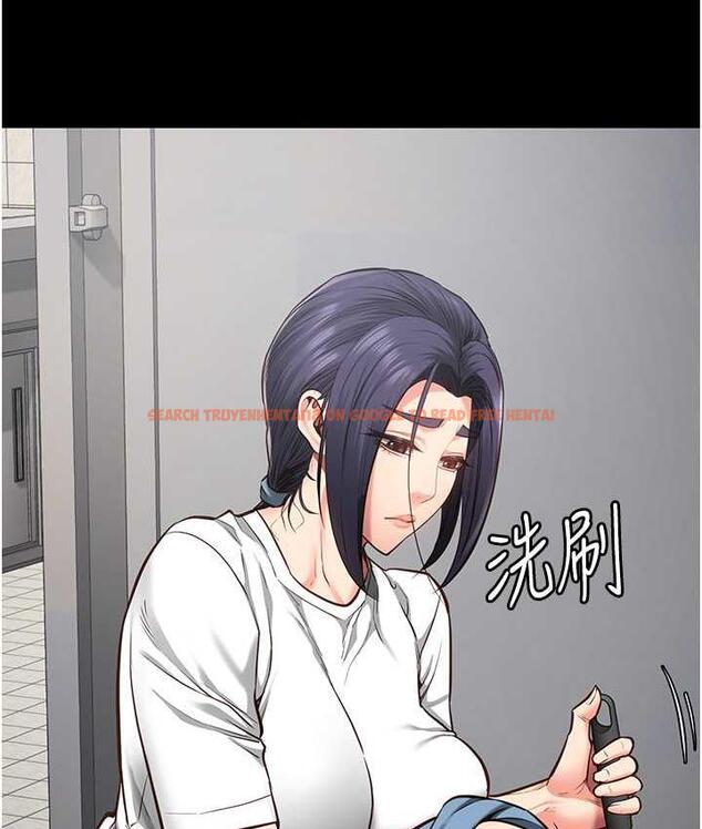 查看漫画監獄女囚 - 第61話-乖狗狗，吃飯囉~ - tymanga.com中的1826803图片