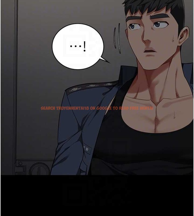 查看漫画監獄女囚 - 第71話-典獄長，是妳在淫叫嗎? - tymanga.com中的2049122图片