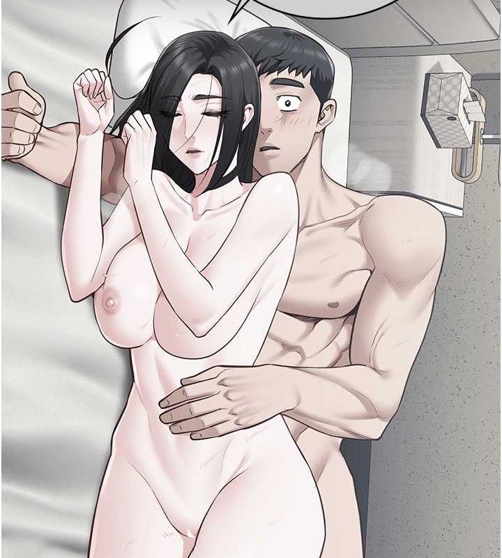 查看漫画監獄女囚 - 第71話-典獄長，是妳在淫叫嗎? - tymanga.com中的2049166图片