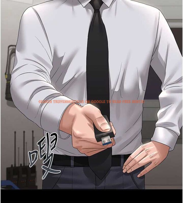 查看漫画獵艷管理員 - 第14話-在人前噴出來的母狗 - tymanga.com中的3924462图片