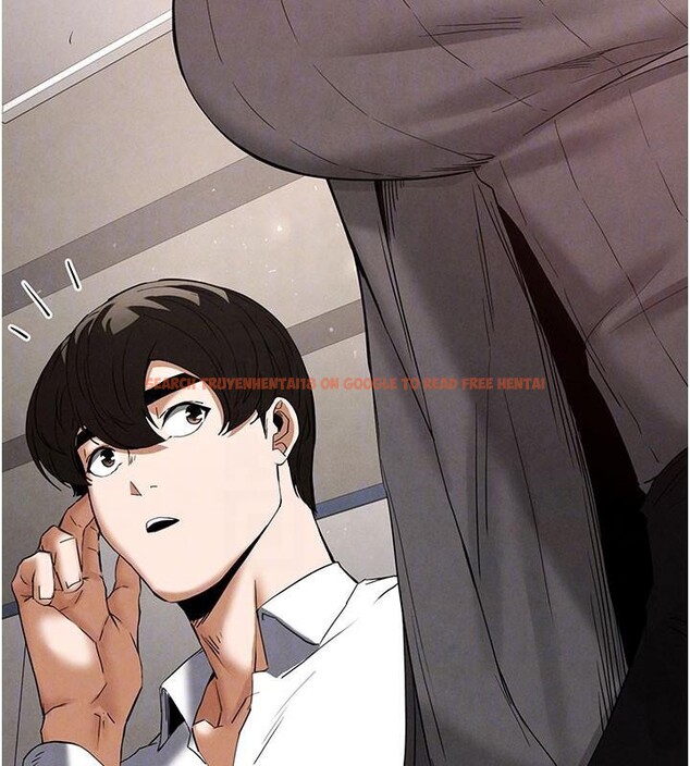 查看漫画末日鵰堡 - 第33話-被強扯絲襪的少女世熙 - tymanga.com中的3463205图片