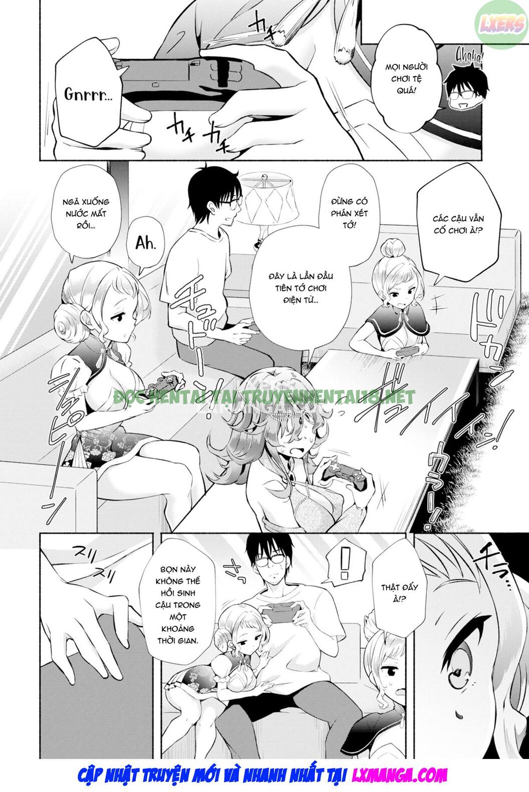 Xem ảnh 7 trong truyện hentai My Gloomy Self Used These Magic Items To Turn My Share House Into A Harem - Chapter 17 - truyenhentai18.pro