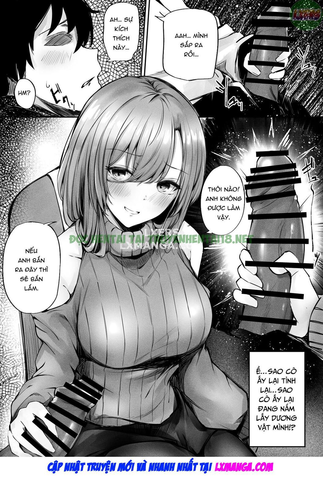 Hình ảnh 13 trong The Lady Next To Me Was Too Lewd I Masturbated And She Secretly Helped Me Out - One Shot - Hentaimanhwa.net
